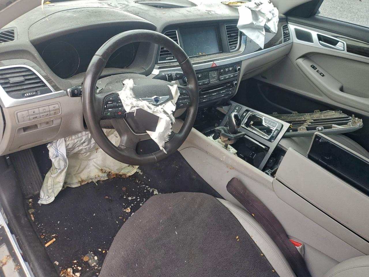 Genesis G80 Base Image 8