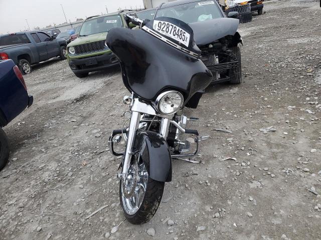 Harley-Davidson Streetglid Image 4