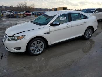  Salvage Ford Taurus