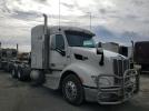 Peterbilt Tractor 579 Image 1
