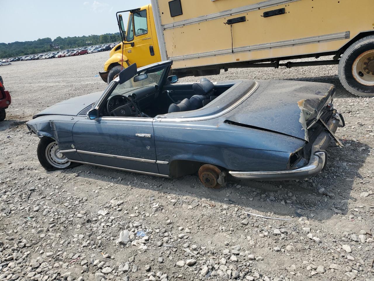 Mercedes-Benz S-Class Image 8