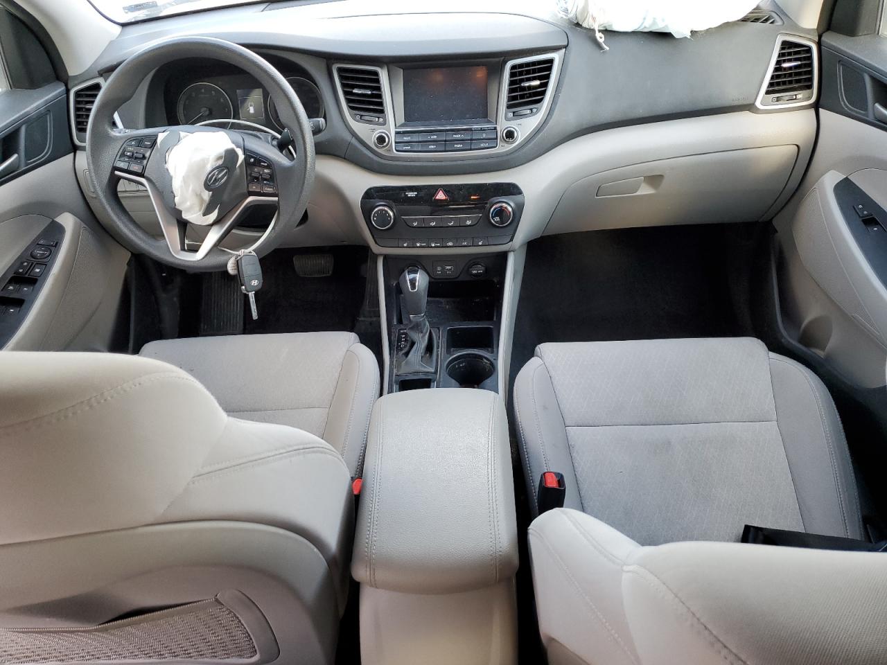 Hyundai TUCSON Sel Image 10