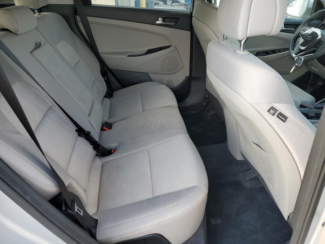 Hyundai TUCSON Sel Image 12