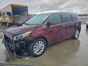  Salvage Kia Sedona