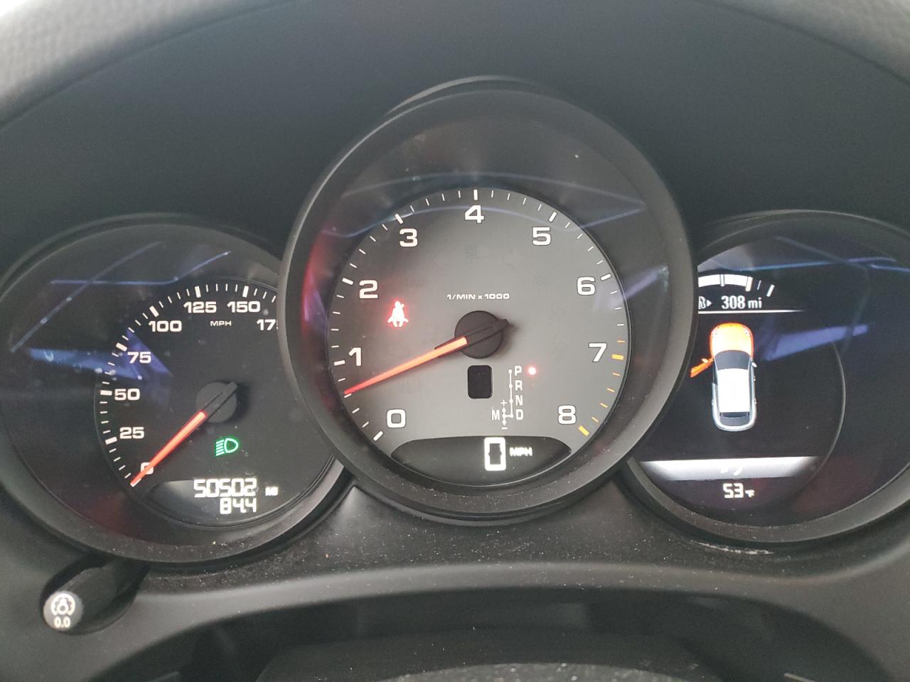 Porsche Macan S Image 3