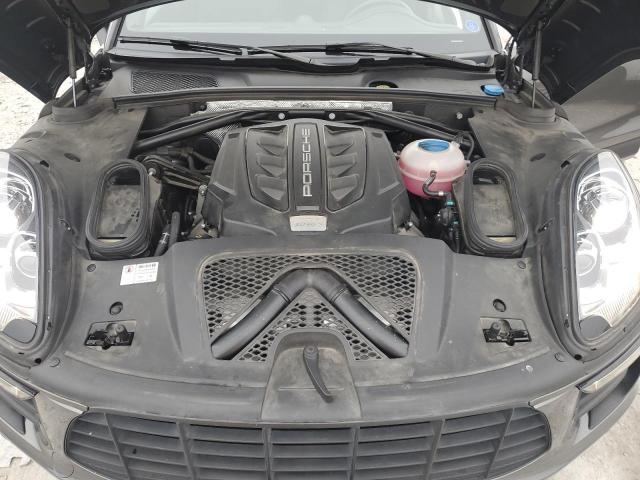 Porsche Macan S Image 6