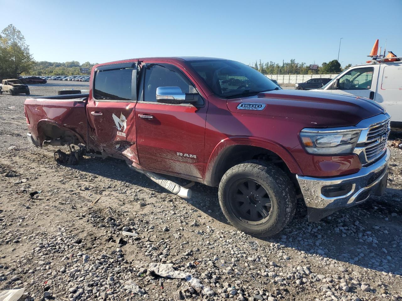 Ram 1500 Laramie Image 4