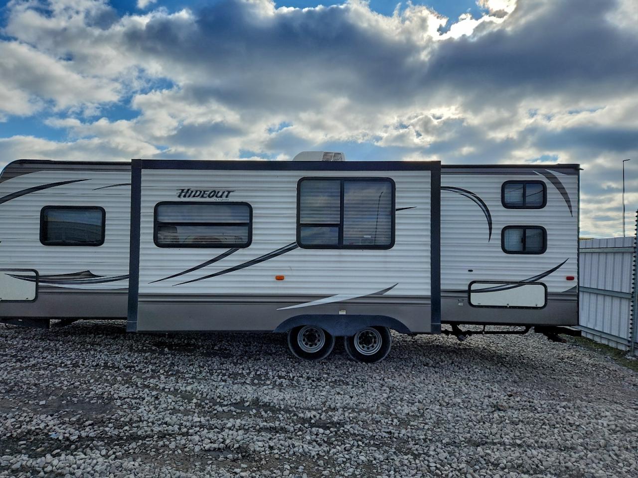 Keystone Trailer Image 7