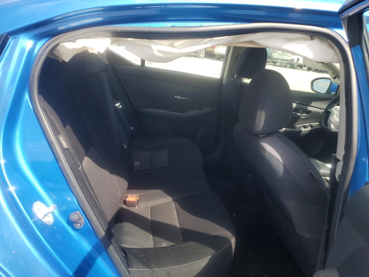 Nissan Sentra Sv Image 9