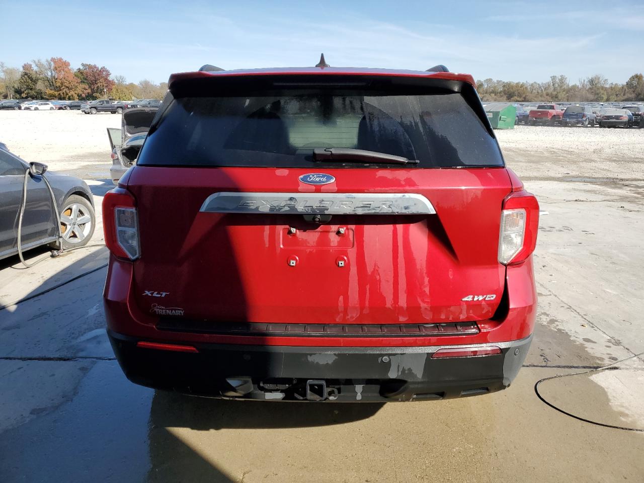 Ford Explorer Xlt Image 6