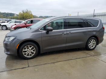  Salvage Chrysler Pacifica