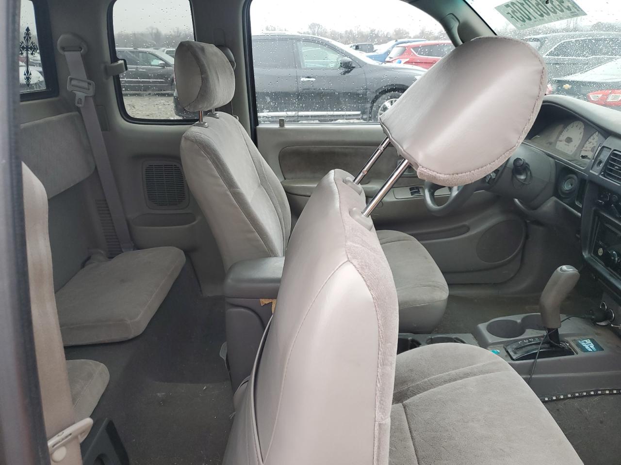 Toyota Tacoma Xtracab Prerunner Image 3