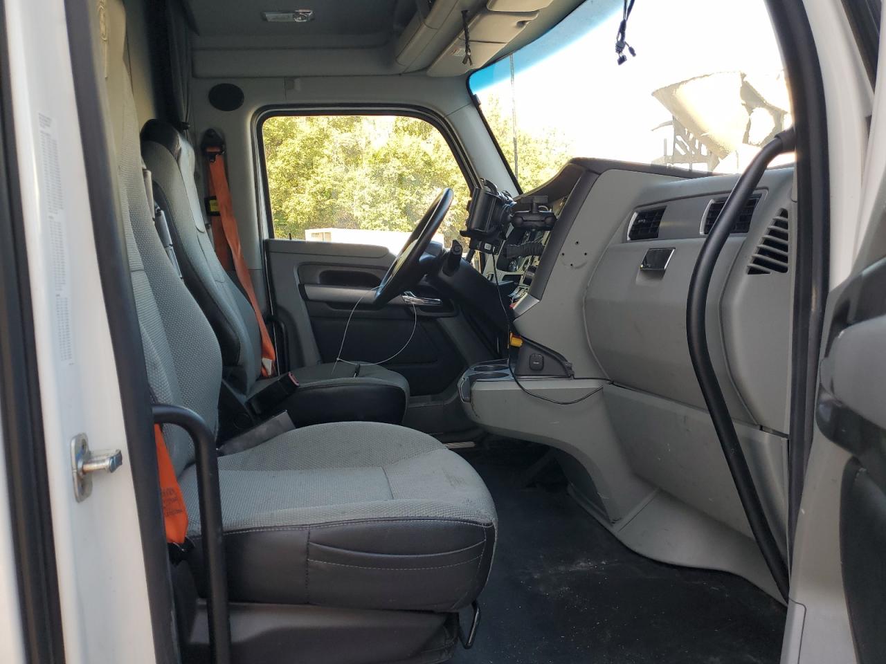 Kenworth Constructi T680 Image 7