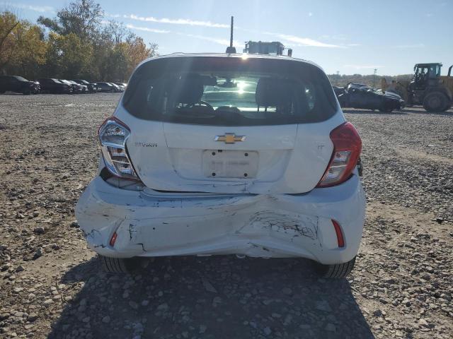 Chevrolet Spark 1lt Image 12