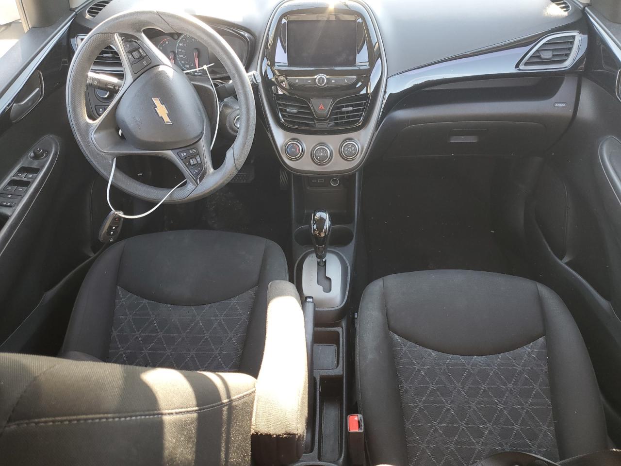 Chevrolet Spark 1lt Image 5