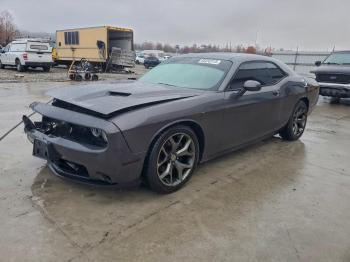 Salvage Dodge Challenger