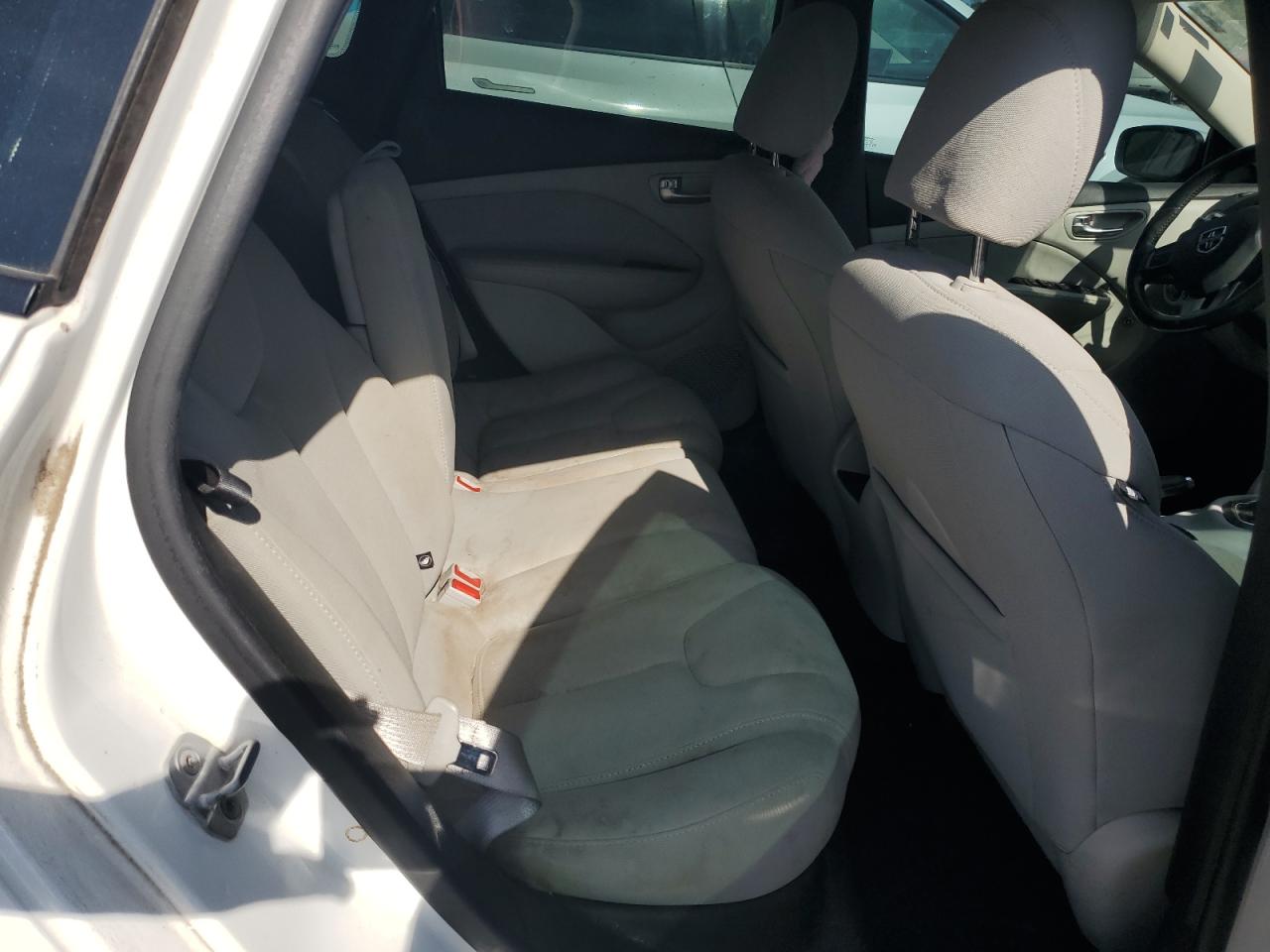 Dodge Dart Sxt Image 3