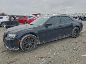  Salvage Chrysler 300