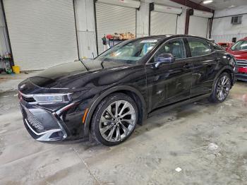  Salvage Toyota Crown Xle