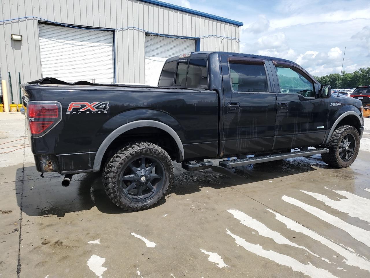 Ford F-150 Supercrew Image 4