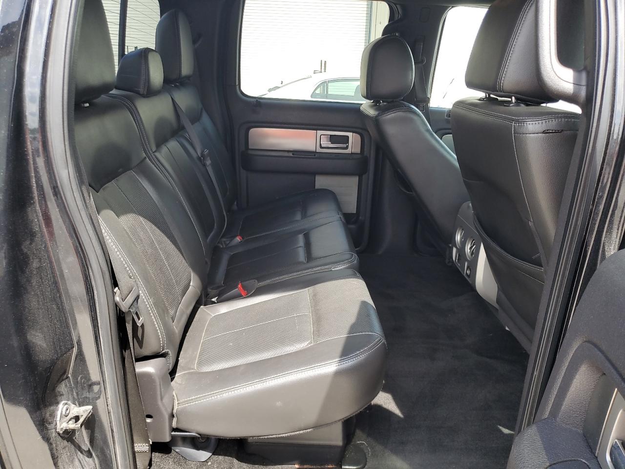 Ford F-150 Supercrew Image 3