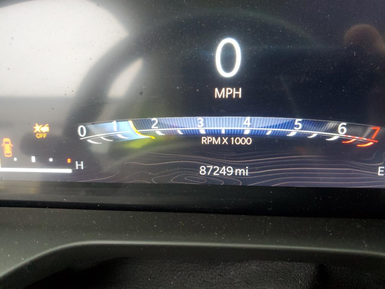 Jeep Grand Cherokee Overland Image 8