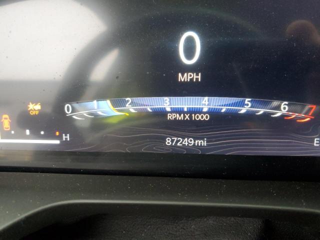 Jeep Grand Cherokee Overland Image 8