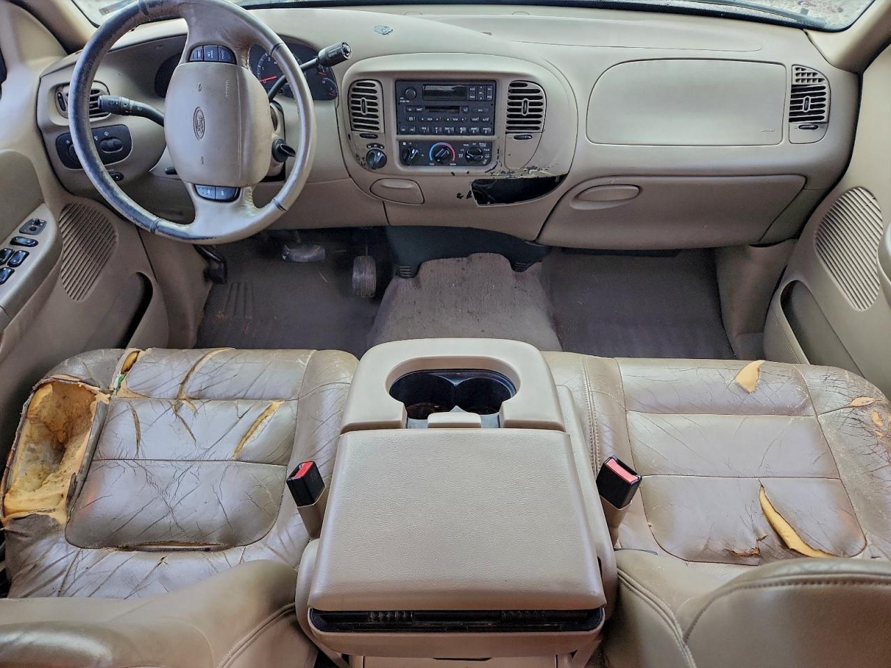 Ford F-150 Supercrew Image 6