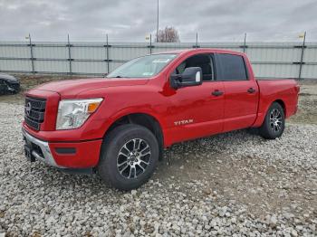  Salvage Nissan Titan