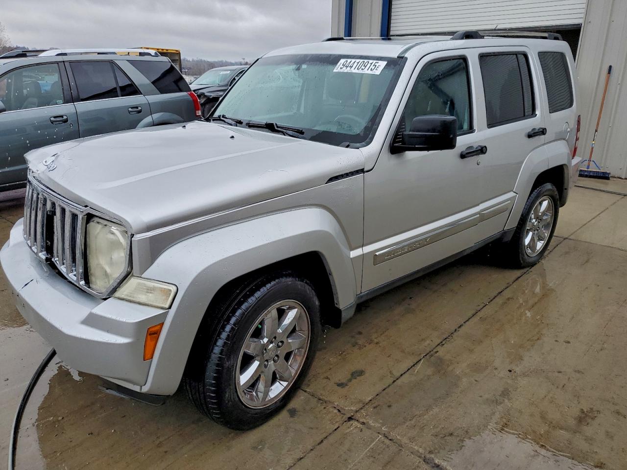 Jeep Liberty Limited Image 1