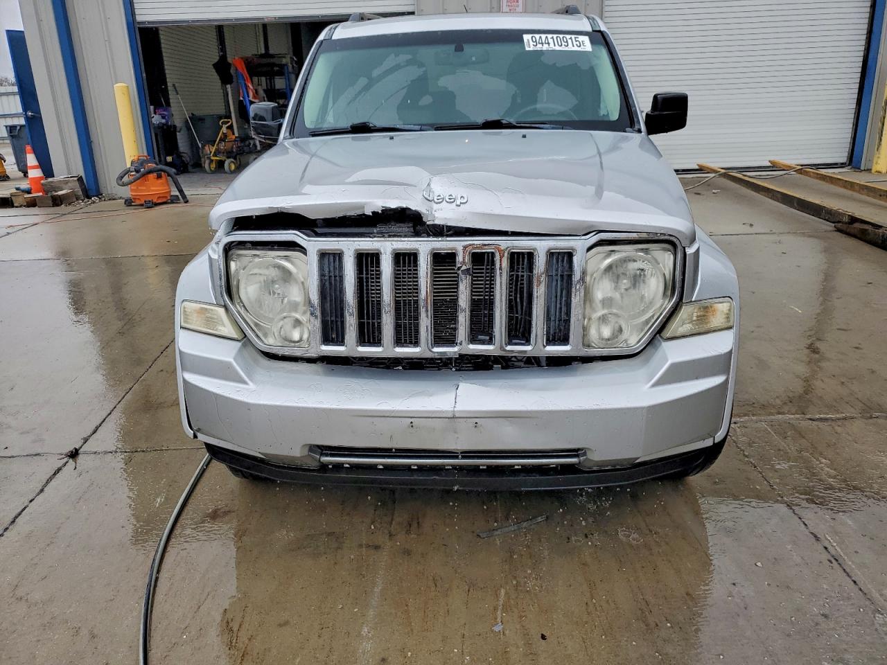 Jeep Liberty Limited Image 10
