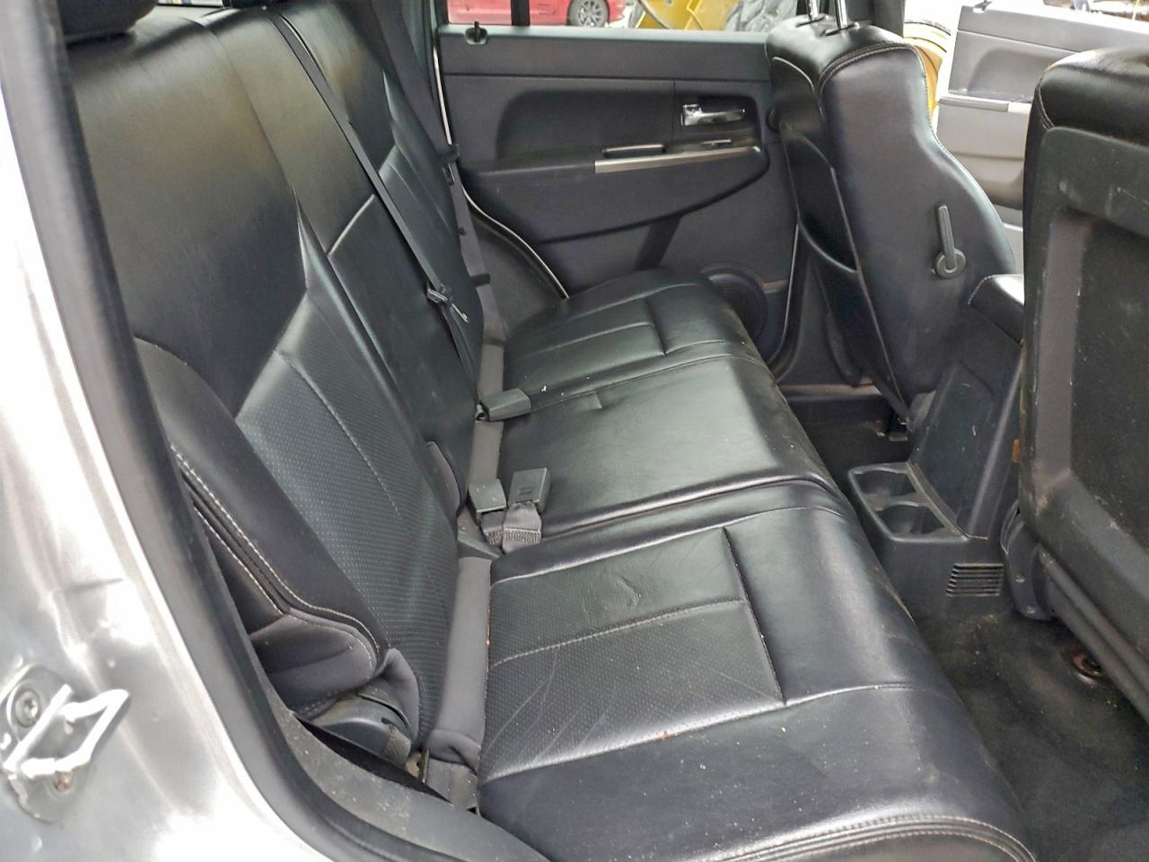 Jeep Liberty Limited Image 9