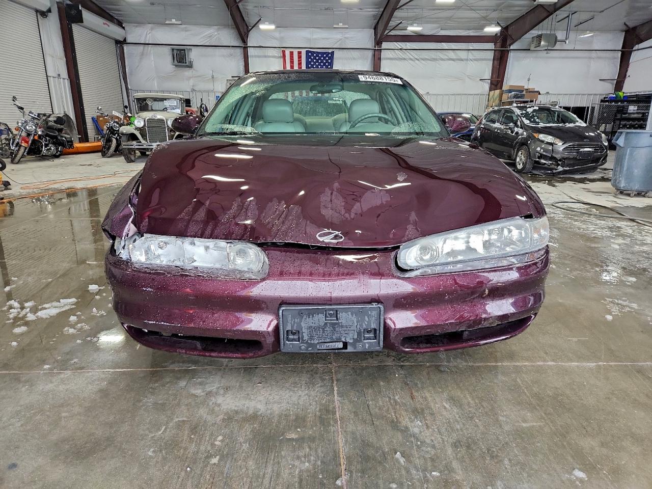 Oldsmobile Intrigue Gl Image 2