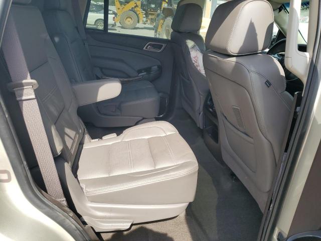 GMC Yukon Denali Image 14