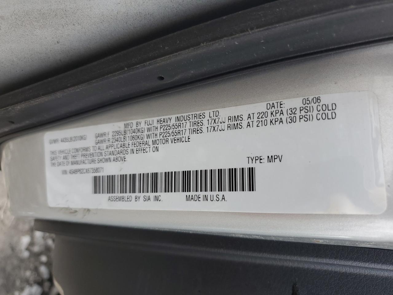 Subaru Legacy Outback 2.5i Limited Image 11