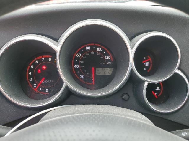 Pontiac Vibe Image 9