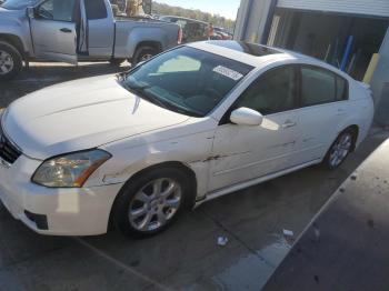  Salvage Nissan Maxima