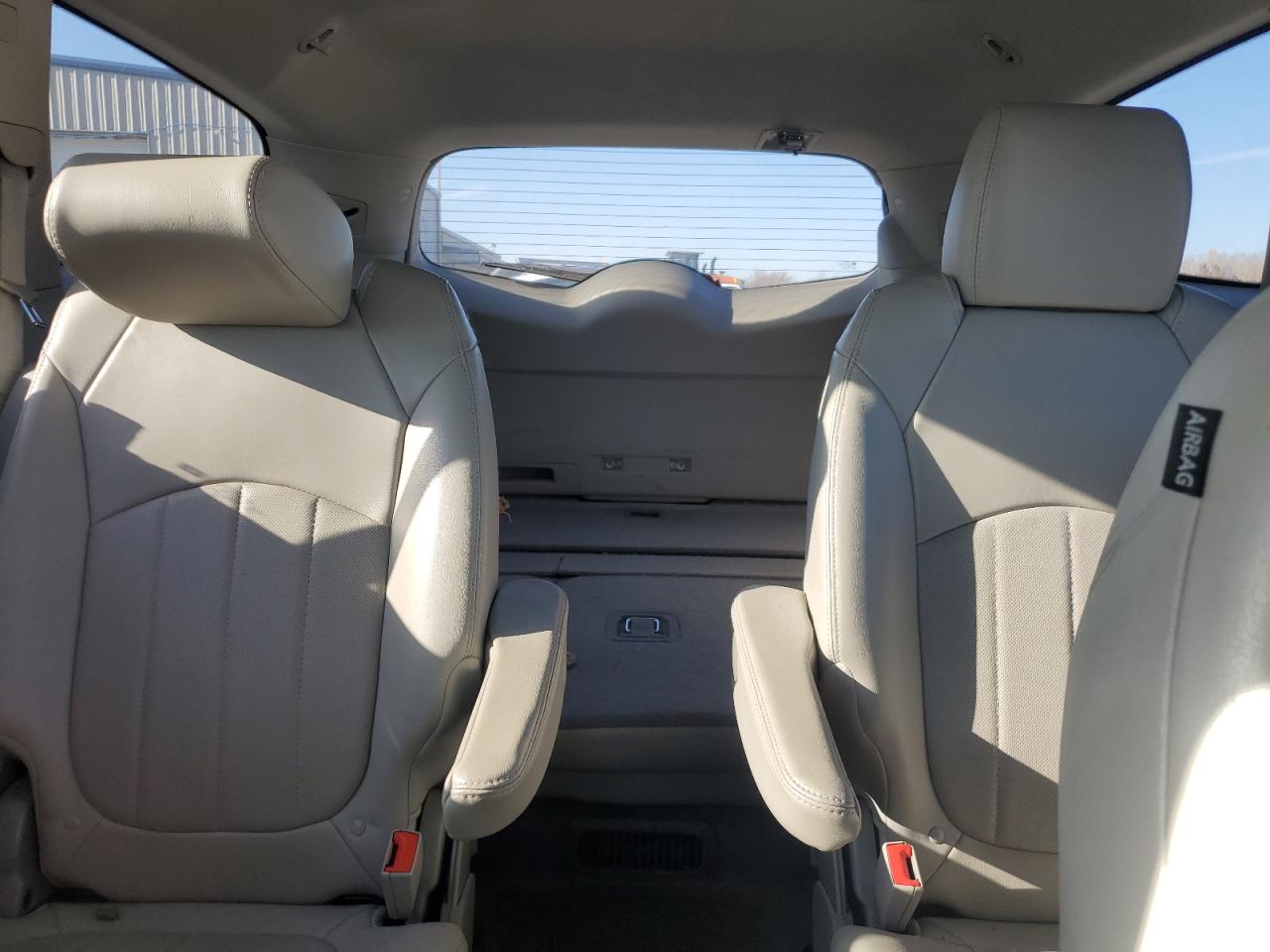 Buick Enclave Image 10