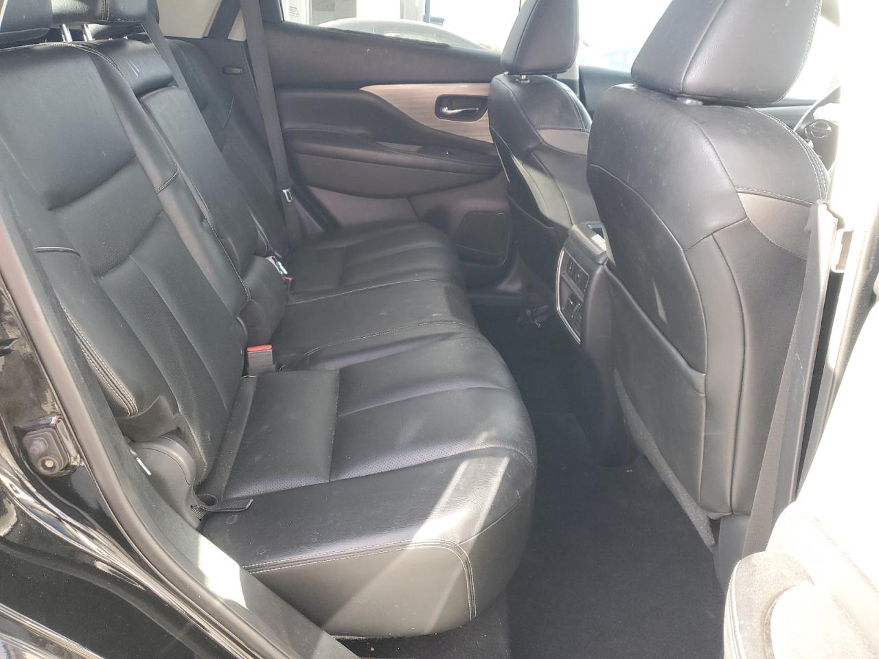 Nissan Murano S Image 11