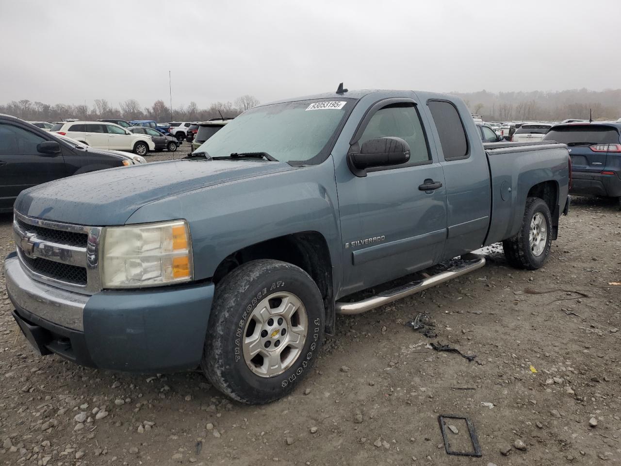 Chevrolet Silverado C1500 Image 1