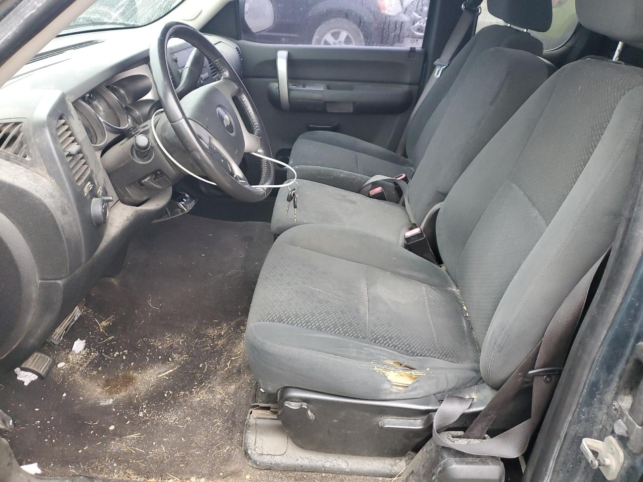 Chevrolet Silverado C1500 Image 2