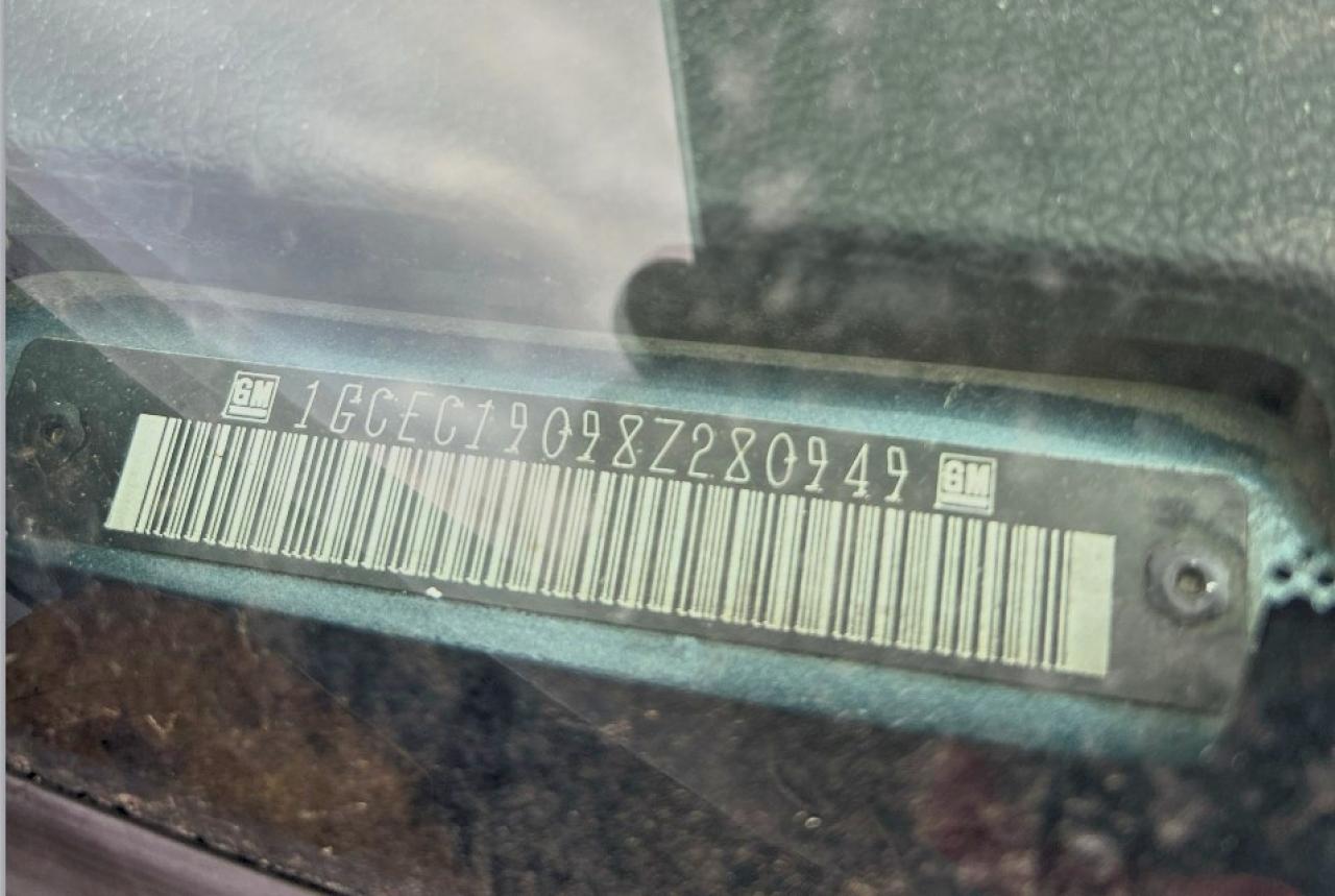 Chevrolet Silverado C1500 Image 8