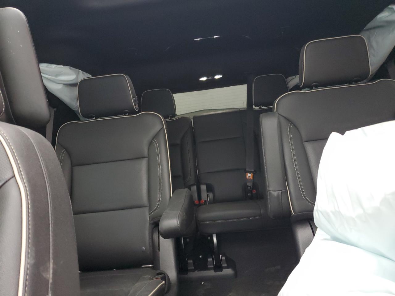 GMC Yukon Slt Image 11