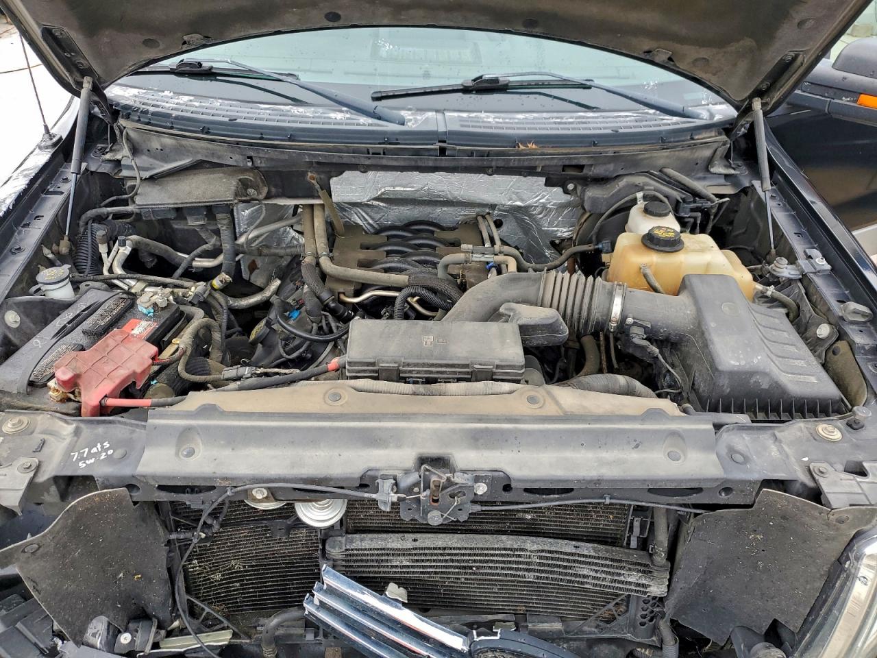 Ford F-150 Supercrew Image 10