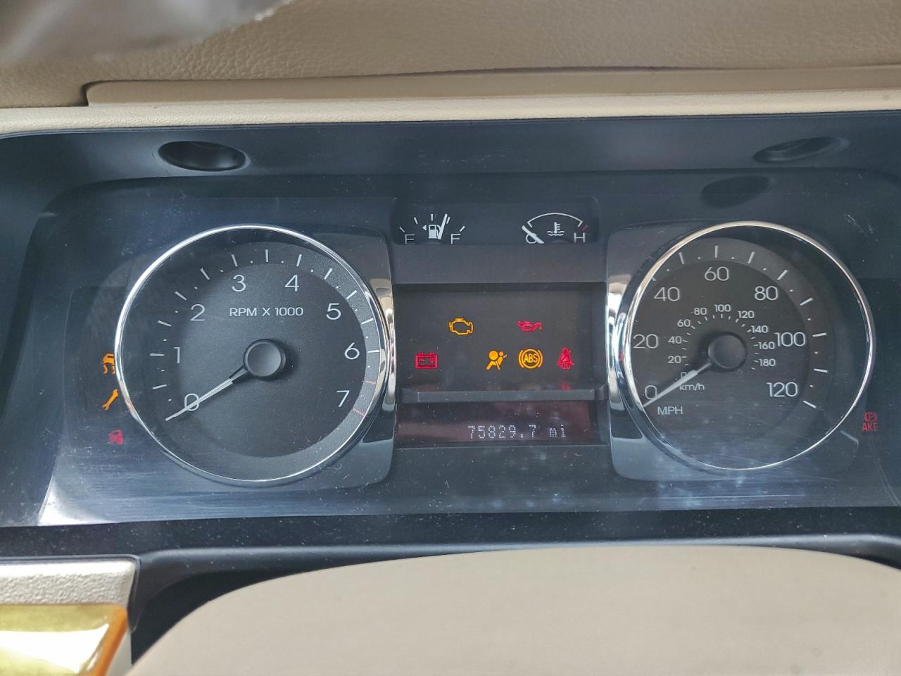 Lincoln MKZ Image 11