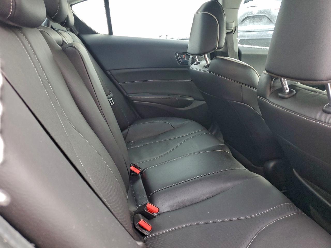 Acura ILX Premium Image 8