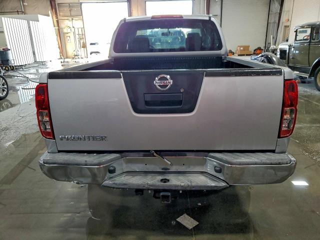 Nissan Frontier S Image 3