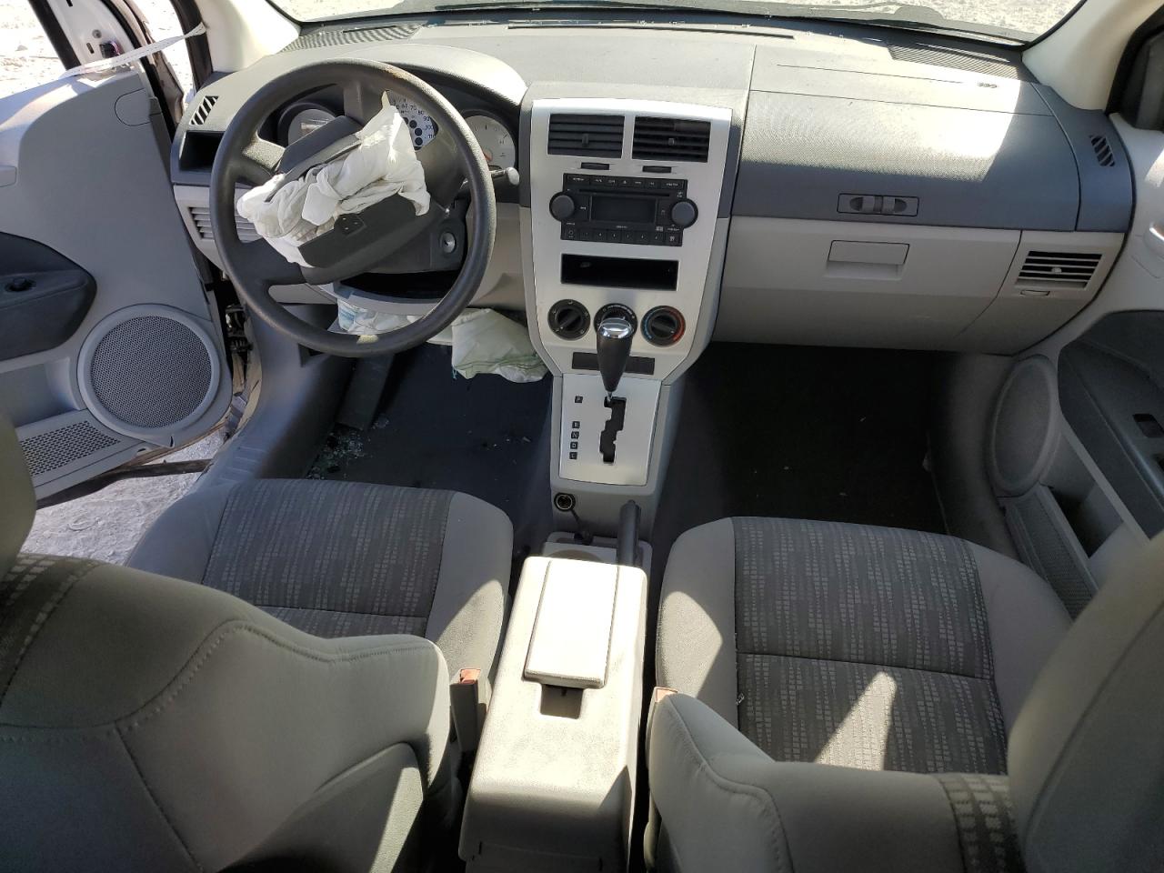 Dodge Caliber Image 8