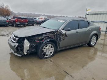  Salvage Dodge Avenger