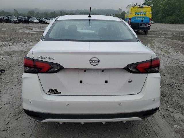 Nissan Versa S Image 12